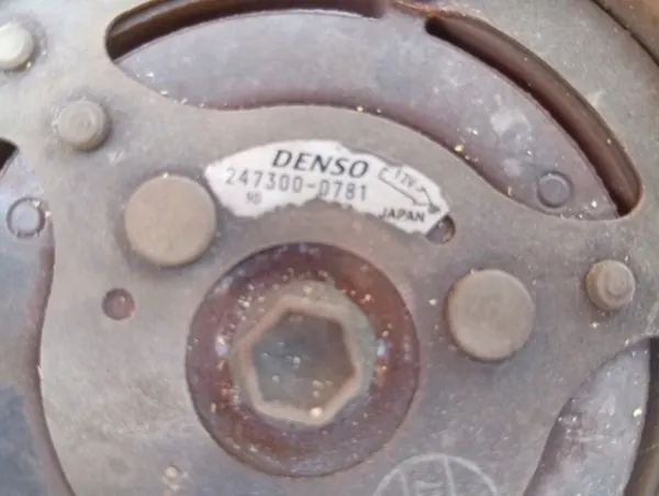 Compressore aria condizionata TOYOTA COROLLA E12 VERSO image 7