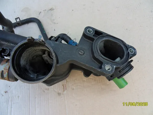 Carcasa de termostato Volkswagen OE 032121111BB image 7