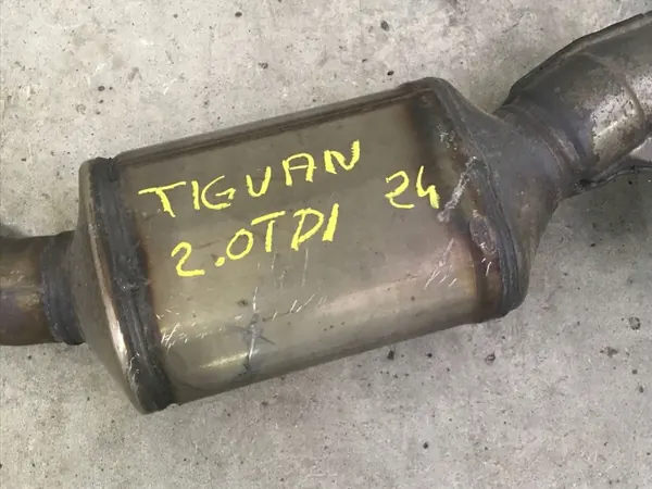 DPF Flexrör OEM 05L131701AF för VW Tiguan 2.0 TDI image 3