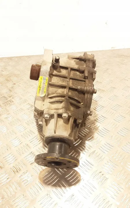 Hyundai Transferväxel OEM U51H1611016605 - Begagnad image 3