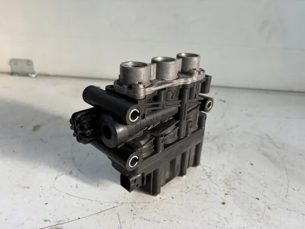 Wabco ECAS-Ventil OEM 4728900200 für Scania R Euro 6 image 2