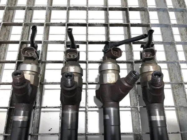 Injetores completos Peugeot Boxer II 2.2 120CV OEM image 3