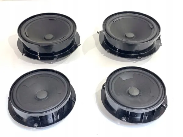 VW Passat B8 3G0035454 Lautsprecher Komplettset Limousine Audio image 2