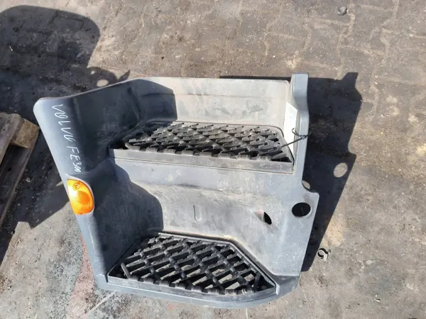 Marche Droite OEM PRAWY pour Volvo FE 300 - Occasion image 6