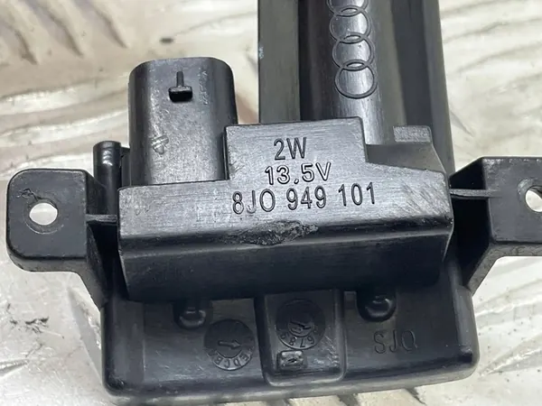 2009 Audi TT TTS Mk2 Sidobackspegel Element 8J0949101 image 2