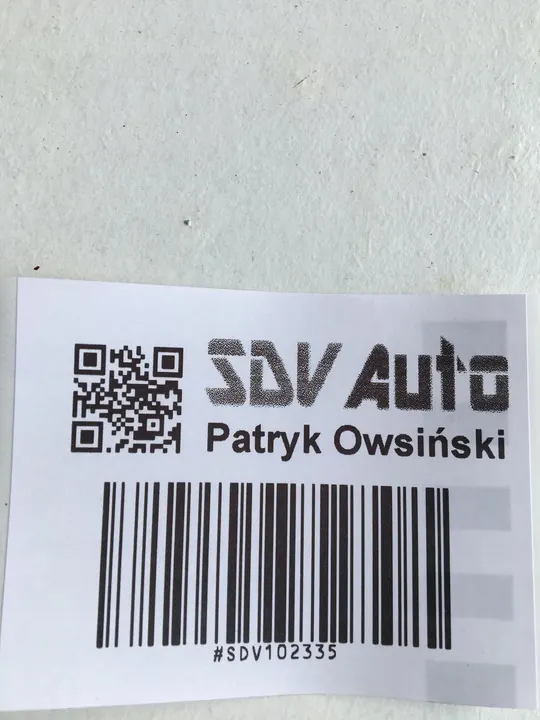 Front Right Wheel Arch Mercedes W124 image 5