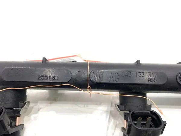 Set Iniettori Skoda Fabia III 1.0 75CV 04E906031L image 5