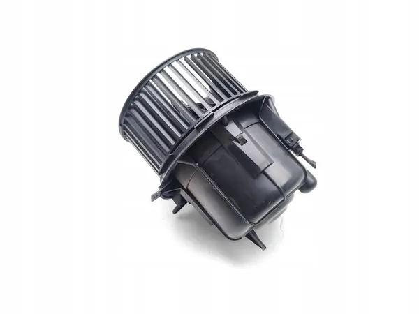 Citroen C4 Cactus Heater Fan 1.2 VTi 82 T4054001 image 2