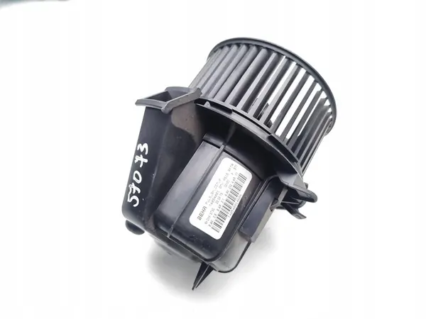 Citroen C4 Cactus Heater Fan 1.2 VTi 82 T4054001 image 6