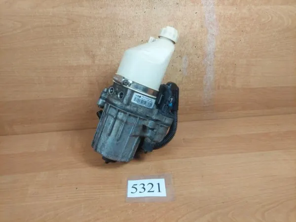 Ohjauspumppu OEM 13276990 ZF Opel Astra H:lle image 3