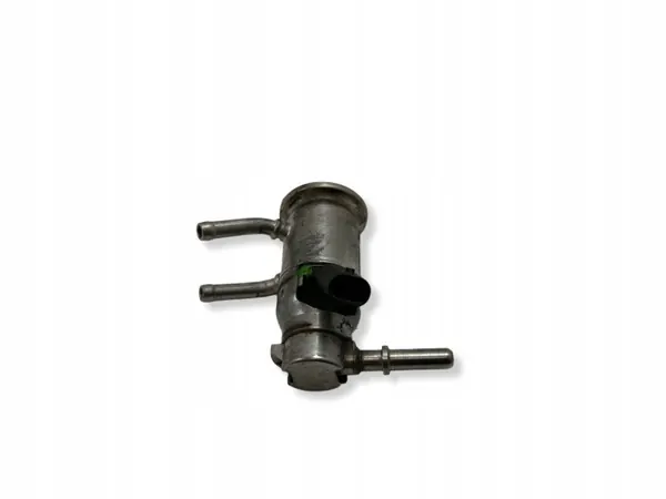 Mercedes-Benz AdBlue-injector OEM A0004901613 image 3