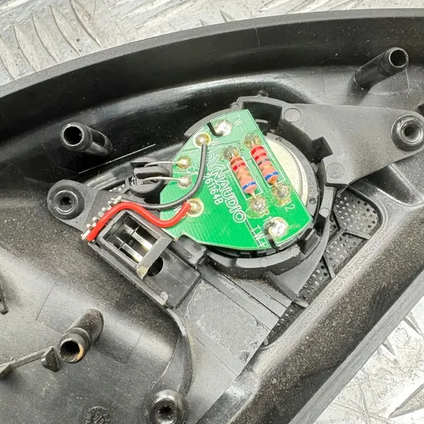 Haut-parleur tweeter OEM 30752358 porte avant gauche image 3