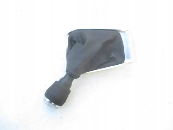 Renault OE Manchon Levier Vitesse OEM Captur II 19-24 image 2