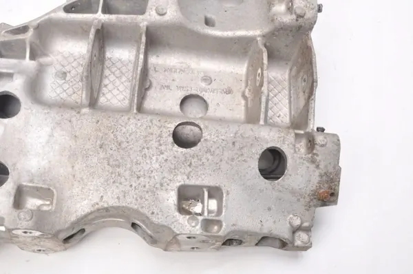 Aston Martin DB11 Kiinnitys OEM HY53-100A05-A image 3