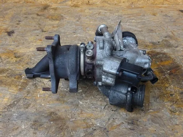 Turboaggregat AUDI A3 8P GOLF V EOS 2.0 TFSI 06F145701D image 5