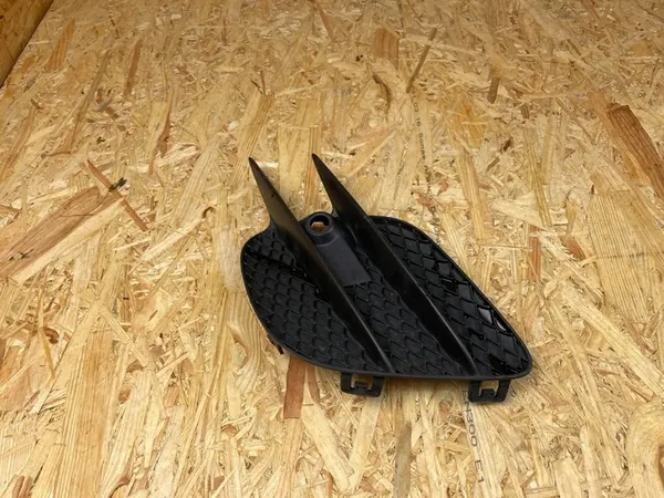 Cache Grille Avant Mercedes GLC W253 AMG A2538853600 image 4