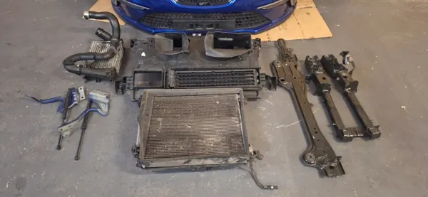 OEM Etupääkokonaisuus Renault Megane IV GT image 3
