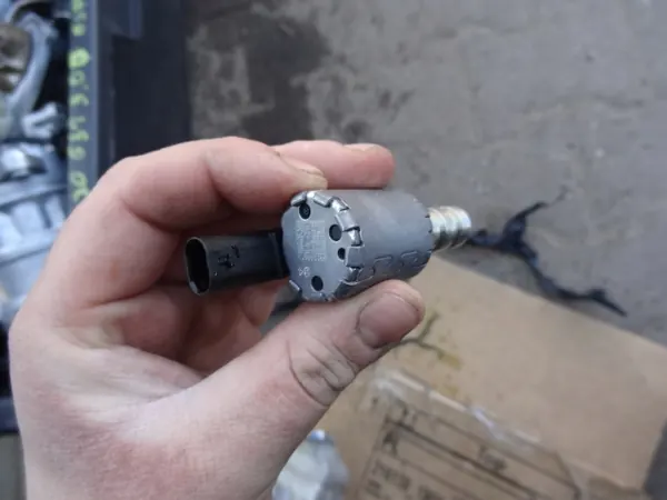 Sensor de árvore de cames OEM xxxxxx para BMW G30 G31 image 2
