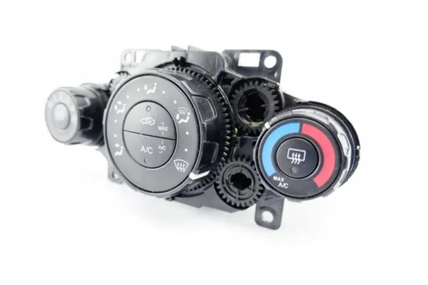 Ilmastointipaneeli OEM 8A6118549 Ford Fiesta MK7:lle image 3