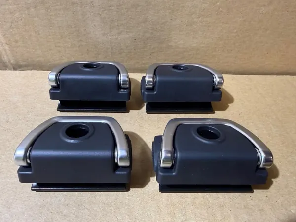 Audi A6 C8 Avant bagagegaller krok OEM 4M0863539 image 5