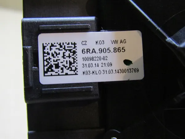 VW GOLF VII Sytytysavain 1K0905851 image 5