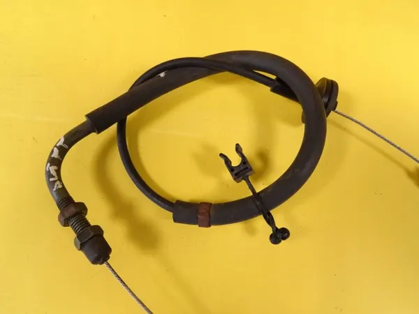 Enlace de gas Suzuki Swift I usado OEM DRC69062 image 4