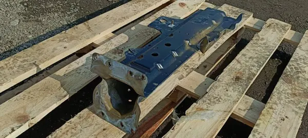 OEM KKM23037 Etu oikea kisko Ford Mustang 2010-2014 image 5
