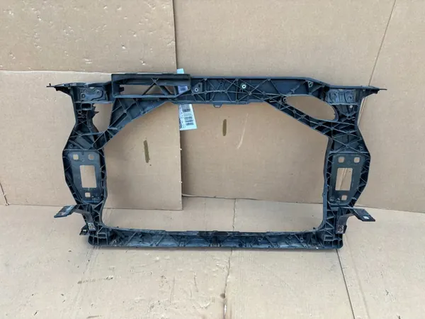 AUDI Q3 8U0 Frontverstärkung 8U0805594D image 10