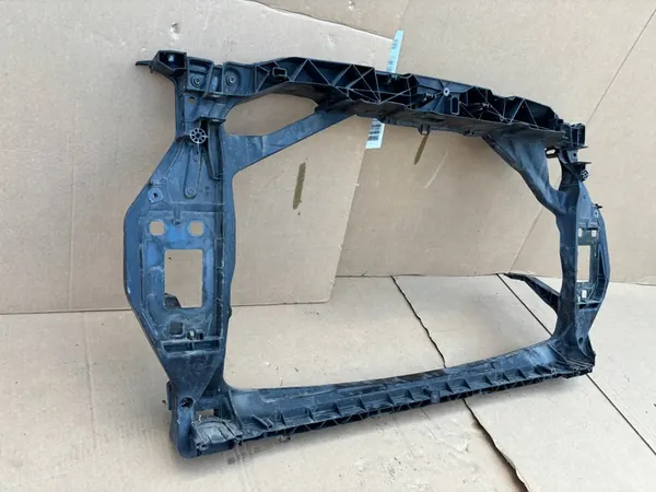 AUDI Q3 8U0 Frontverstärkung 8U0805594D image 2