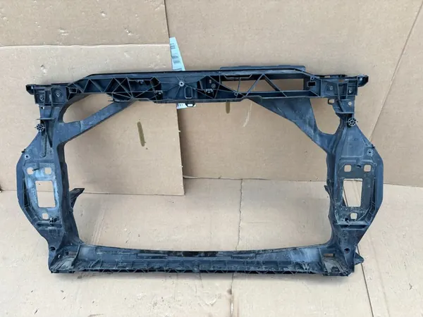 AUDI Q3 8U0 Frontverstärkung 8U0805594D image 5