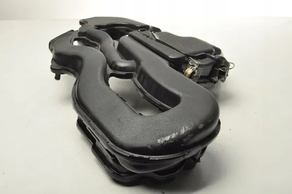 Peugeot 108 Luftfilterhus OEM 17720-0Q010 image 4