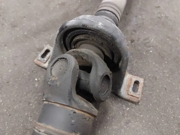 Drivaxel OEM 04593679AA för Chrysler 300C 2.7 V6 image 3