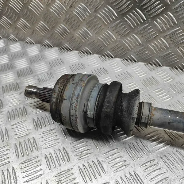 Höger Bakaxel Mercedes-Benz S Coupe (C140) A1293504110 image 3