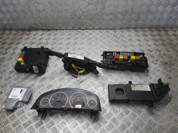 Compteur OEM 13165958ME pour Opel Vectra C image 2