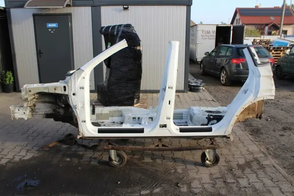 VW Tiguan Allspace voor linker spatbord OEM image 2