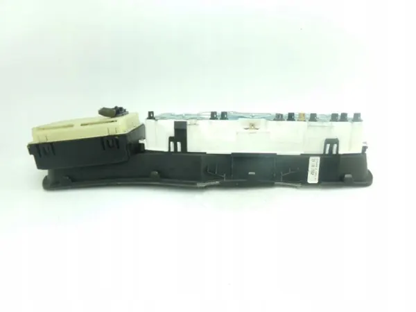 Tacómetro Opel Vectra B 1.6 16V Kombi OEM 09138159QP image 3