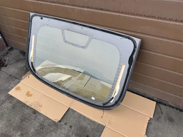 Verwarmde achterruit OEM RENAULT ARKANA 19-25R image 9
