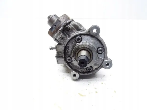 Bomba de inyección OEM 04L130755D para Skoda Octavia image 2