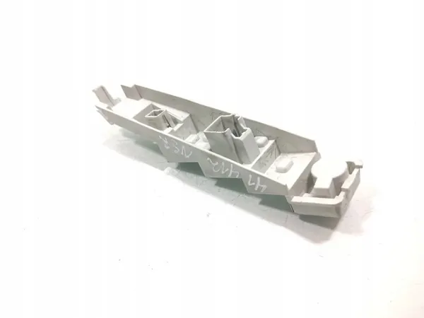 Volvo V50 achterlicht lampvoet links OEM 27162102 image 8