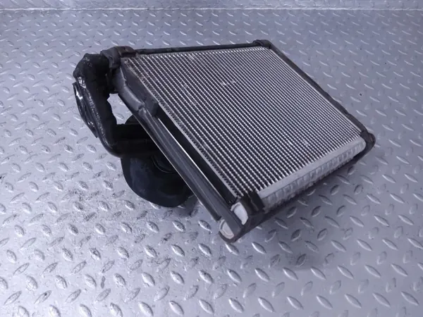 Noyau de Chauffage Audi A8 S8 D4 OEM 4H1898967 image 5