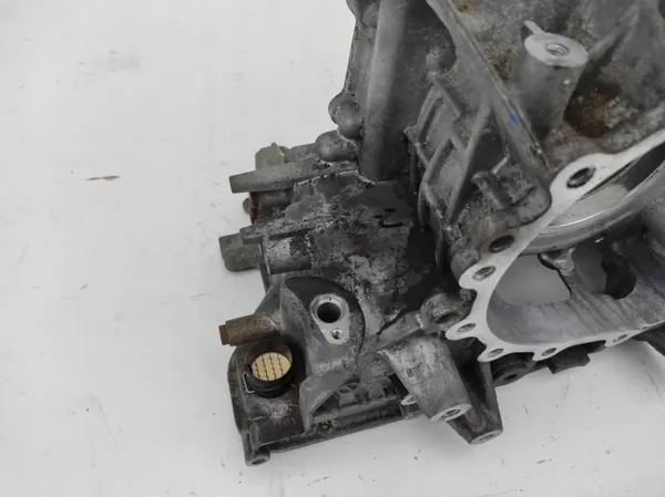 Versnellingsbakhuis Nissan OE OEM 57202329 - Gebruikt image 5