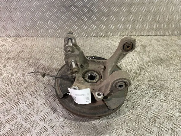 Ford Mustang VI 2019 Hinterradnabe OEM FR3C5B759 image 2