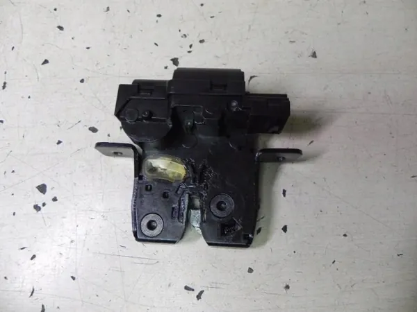 Stängningsplatta OEM 90502EY med mjuk stängning Nissan Qashqai image 2