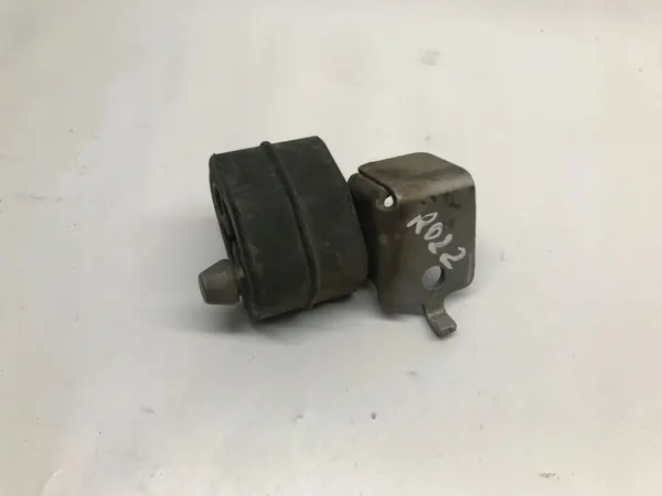 Support Silencieux Dodge Challenger OEM 04578893 image 2