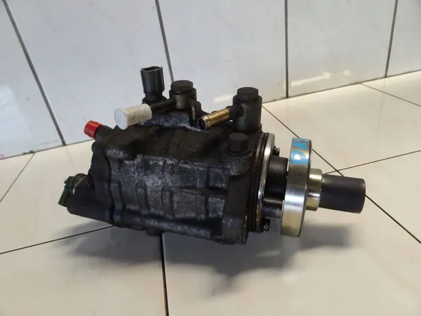 Nissan OE 167008H800 Kraftstoffpumpe image 5