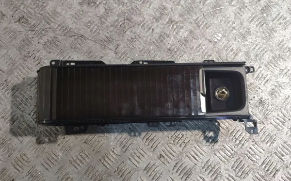Suporte de Copos Volvo XC90 OEM 31389958 Painel image 2