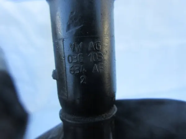 Oliepeilstok OEM 03G103634AF voor VW Golf V 2.0 TDI image 4