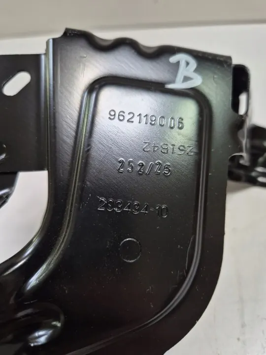 Höger stänkskärmsfäste OEM 9621190 för BMW 5 image 3
