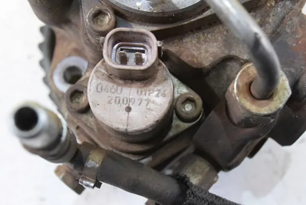 Brandstofpomp Opel Astra J 1.7 CDTI 55586500 image 3