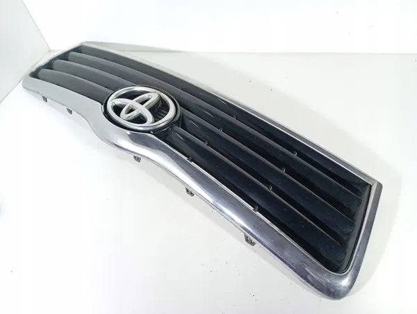 Toyota Avensis T25 Grille OEM M1R8 DOM 00020913 image 3